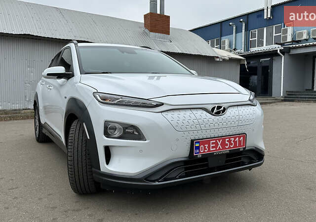 Хендай Kona, объемом двигателя 0 л и пробегом 112 тыс. км за 17200 $, фото 2 на Automoto.ua
