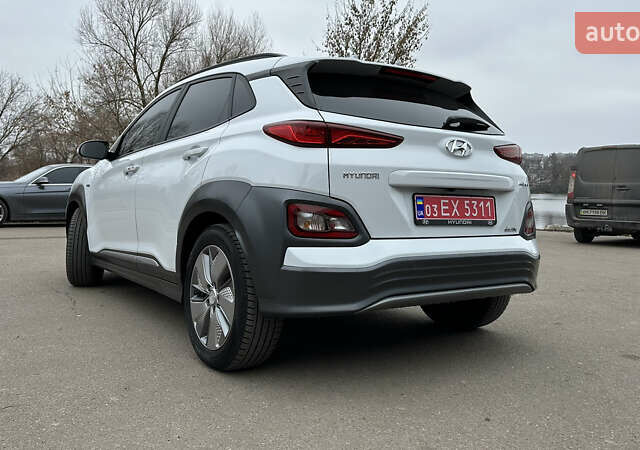 Хендай Kona, объемом двигателя 0 л и пробегом 112 тыс. км за 17200 $, фото 8 на Automoto.ua