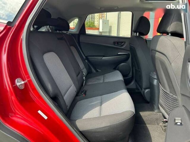 Хендай Kona, об'ємом двигуна 2 л та пробігом 136 тис. км за 15990 $, фото 11 на Automoto.ua