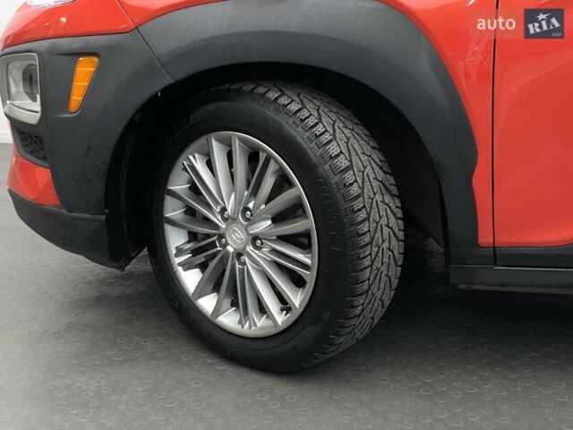 Хендай Kona, объемом двигателя 2 л и пробегом 96 тыс. км за 14916 $, фото 8 на Automoto.ua