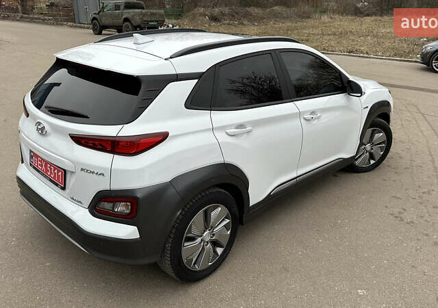Хендай Kona, объемом двигателя 0 л и пробегом 112 тыс. км за 17200 $, фото 6 на Automoto.ua