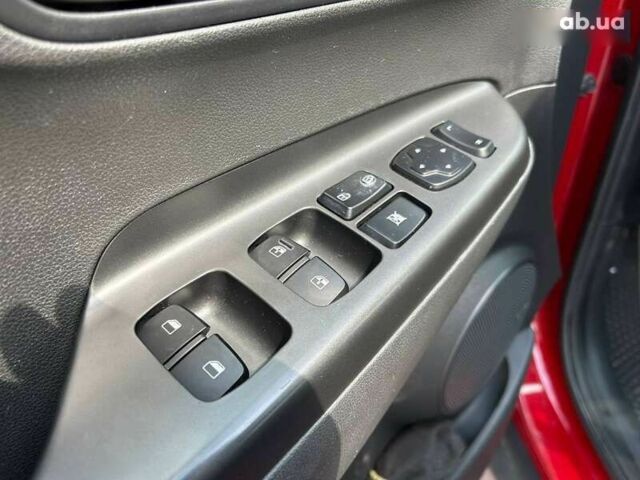 Хендай Kona, об'ємом двигуна 2 л та пробігом 136 тис. км за 15990 $, фото 16 на Automoto.ua