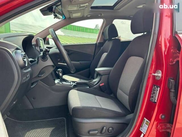 Хендай Kona, об'ємом двигуна 2 л та пробігом 136 тис. км за 15990 $, фото 10 на Automoto.ua