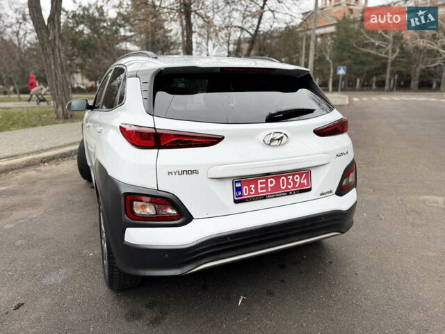 Хендай Kona, объемом двигателя 0 л и пробегом 139 тыс. км за 16650 $, фото 5 на Automoto.ua