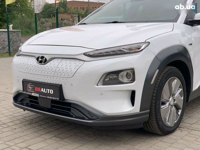Хендай Kona, объемом двигателя 0 л и пробегом 122 тыс. км за 16999 $, фото 10 на Automoto.ua