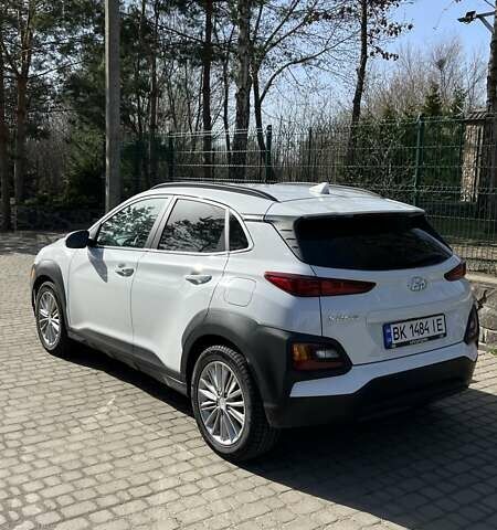 Хендай Kona, об'ємом двигуна 2 л та пробігом 40 тис. км за 21000 $, фото 4 на Automoto.ua