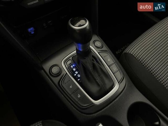 Хендай Kona, объемом двигателя 2 л и пробегом 96 тыс. км за 14916 $, фото 19 на Automoto.ua