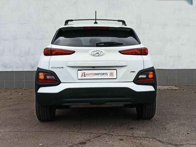 Хендай Kona, об'ємом двигуна 2 л та пробігом 58 тис. км за 17900 $, фото 6 на Automoto.ua