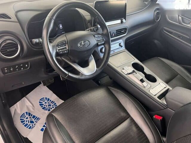 Хендай Kona, об'ємом двигуна 0 л та пробігом 119 тис. км за 19250 $, фото 5 на Automoto.ua