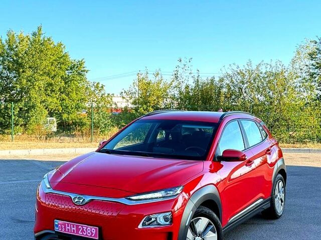 Хендай Kona, объемом двигателя 0.15 л и пробегом 74 тыс. км за 17500 $, фото 1 на Automoto.ua