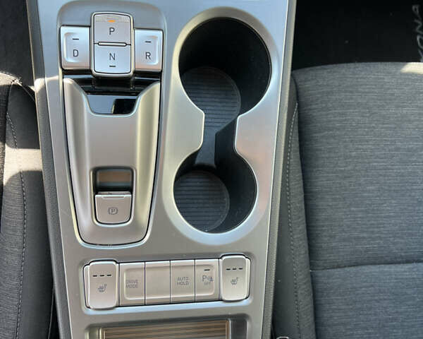 Хендай Kona, об'ємом двигуна 0 л та пробігом 21 тис. км за 16900 $, фото 18 на Automoto.ua
