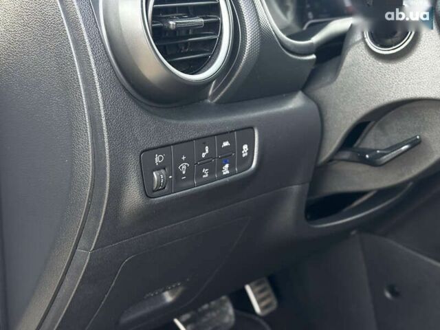 Хендай Kona, объемом двигателя 0 л и пробегом 110 тыс. км за 18500 $, фото 17 на Automoto.ua