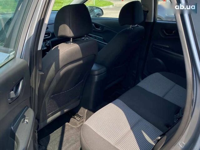Хендай Kona, объемом двигателя 2 л и пробегом 104 тыс. км за 15700 $, фото 7 на Automoto.ua