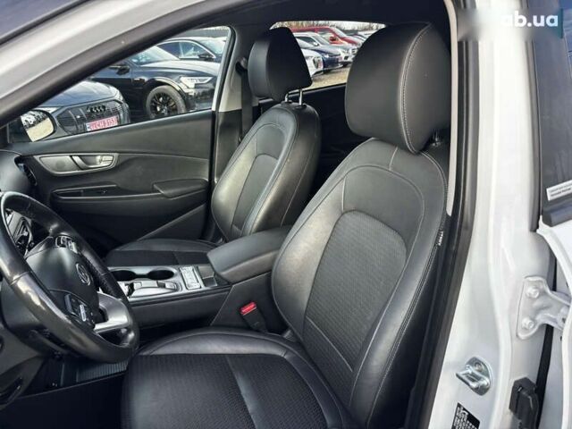 Хендай Kona, объемом двигателя 0 л и пробегом 110 тыс. км за 18500 $, фото 16 на Automoto.ua