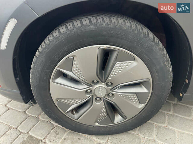 Хендай Kona, объемом двигателя 0 л и пробегом 55 тыс. км за 15799 $, фото 29 на Automoto.ua