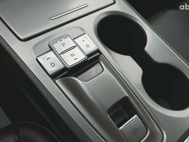 Хендай Kona, об'ємом двигуна 0 л та пробігом 108 тис. км за 17500 $, фото 18 на Automoto.ua