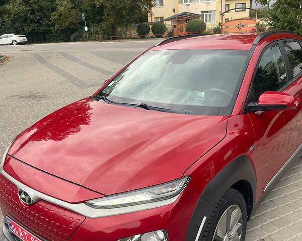 Хендай Kona, объемом двигателя 0 л и пробегом 55 тыс. км за 15799 $, фото 1 на Automoto.ua