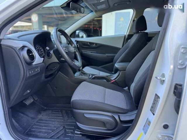 Хендай Kona, об'ємом двигуна 2 л та пробігом 57 тис. км за 18500 $, фото 18 на Automoto.ua