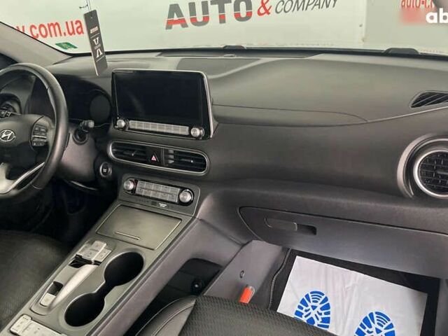 Хендай Kona, об'ємом двигуна 0 л та пробігом 119 тис. км за 19250 $, фото 8 на Automoto.ua