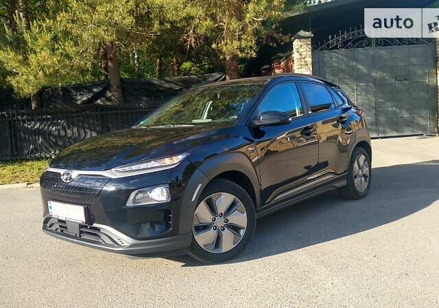 Хендай Kona, объемом двигателя 0 л и пробегом 98 тыс. км за 18999 $, фото 30 на Automoto.ua