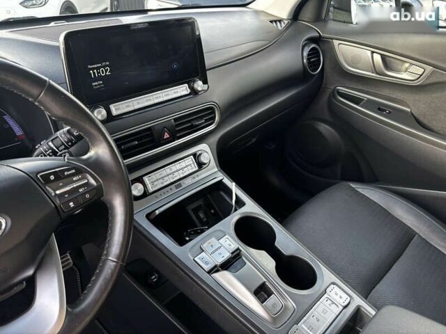 Хендай Kona, объемом двигателя 0 л и пробегом 110 тыс. км за 18500 $, фото 26 на Automoto.ua