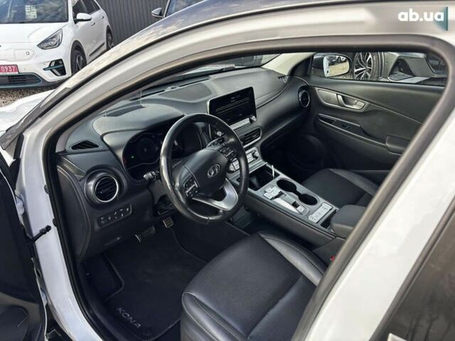 Хендай Kona, объемом двигателя 0 л и пробегом 110 тыс. км за 18500 $, фото 21 на Automoto.ua