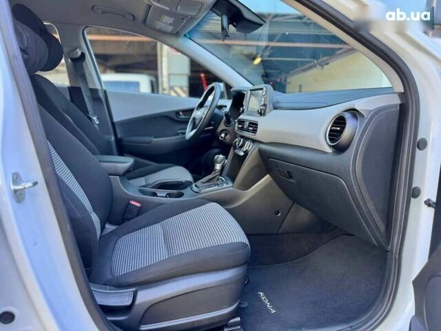 Хендай Kona, об'ємом двигуна 2 л та пробігом 118 тис. км за 16400 $, фото 21 на Automoto.ua