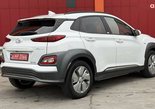 Хендай Kona, объемом двигателя 0 л и пробегом 70 тыс. км за 16950 $, фото 13 на Automoto.ua