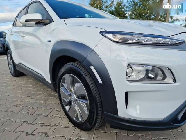 Хендай Kona, об'ємом двигуна 0 л та пробігом 70 тис. км за 16500 $, фото 6 на Automoto.ua