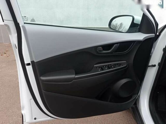 Хендай Kona, об'ємом двигуна 2 л та пробігом 58 тис. км за 17900 $, фото 17 на Automoto.ua