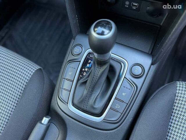 Хендай Kona, об'ємом двигуна 2 л та пробігом 57 тис. км за 18500 $, фото 28 на Automoto.ua