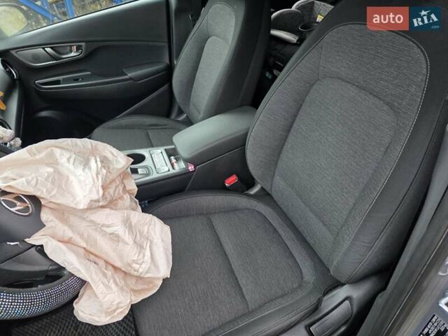 Хендай Kona, об'ємом двигуна 0 л та пробігом 65 тис. км за 8999 $, фото 11 на Automoto.ua