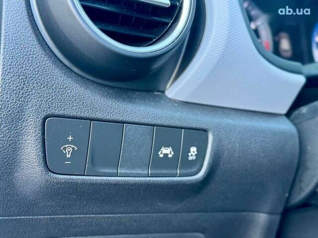 Хендай Kona, об'ємом двигуна 2 л та пробігом 118 тис. км за 16400 $, фото 26 на Automoto.ua