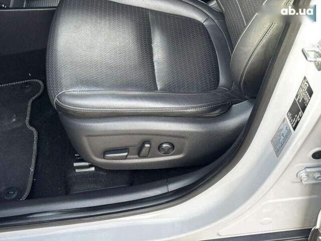 Хендай Kona, объемом двигателя 0 л и пробегом 110 тыс. км за 18500 $, фото 19 на Automoto.ua