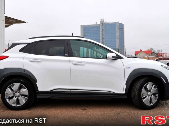 Хендай Kona, об'ємом двигуна 0 л та пробігом 49 тис. км за 22300 $, фото 1 на Automoto.ua