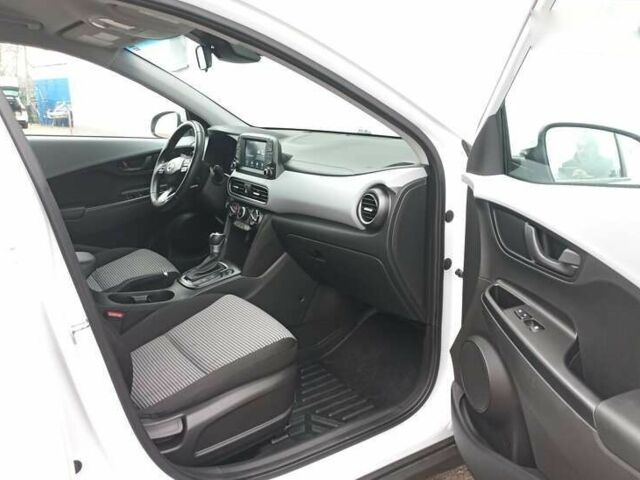 Хендай Kona, об'ємом двигуна 2 л та пробігом 58 тис. км за 17900 $, фото 19 на Automoto.ua