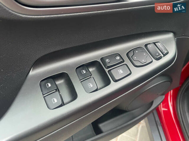 Хендай Kona, объемом двигателя 0 л и пробегом 55 тыс. км за 15799 $, фото 14 на Automoto.ua
