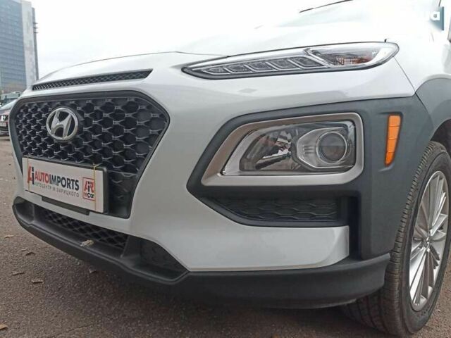Хендай Kona, об'ємом двигуна 2 л та пробігом 58 тис. км за 17900 $, фото 3 на Automoto.ua