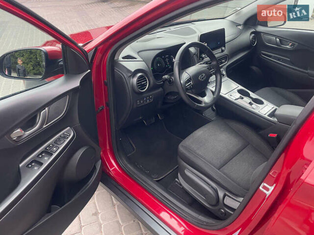 Хендай Kona, объемом двигателя 0 л и пробегом 55 тыс. км за 15799 $, фото 13 на Automoto.ua