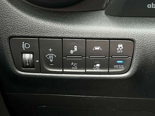 Хендай Kona, об'ємом двигуна 0 л та пробігом 108 тис. км за 17500 $, фото 14 на Automoto.ua