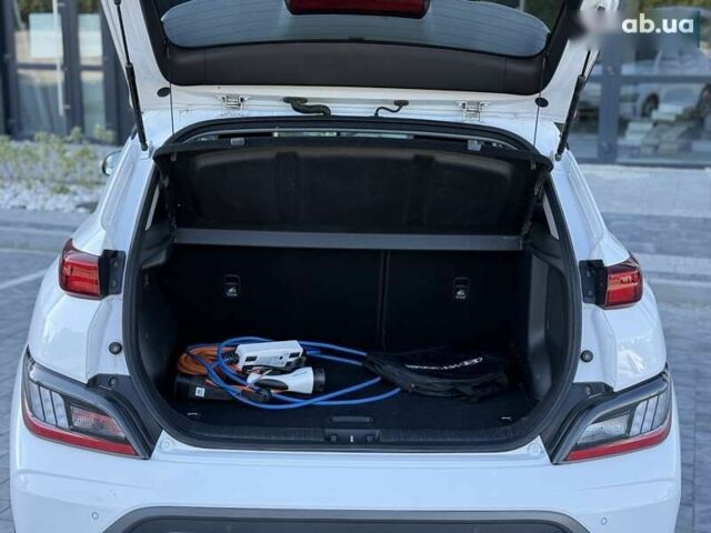 Хендай Kona, объемом двигателя 0 л и пробегом 98 тыс. км за 17200 $, фото 13 на Automoto.ua