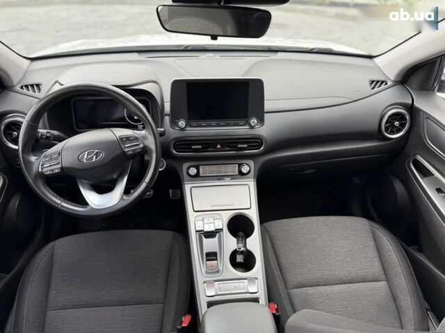 Хендай Kona, об'ємом двигуна 0 л та пробігом 84 тис. км за 16300 $, фото 6 на Automoto.ua