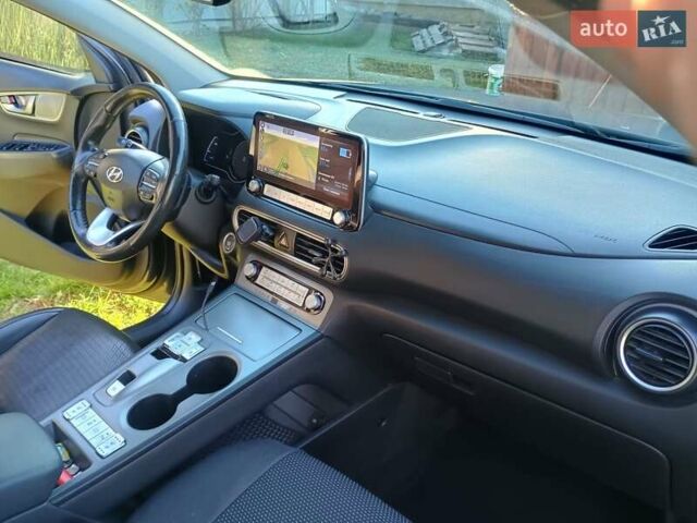 Хендай Kona, объемом двигателя 0 л и пробегом 145 тыс. км за 18700 $, фото 12 на Automoto.ua