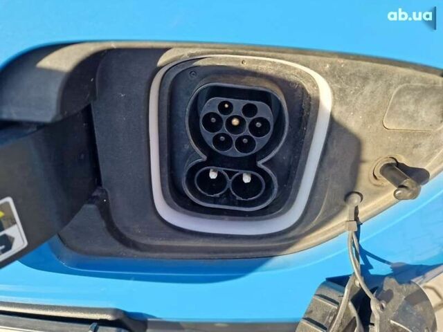 Хендай Kona, объемом двигателя 0 л и пробегом 49 тыс. км за 18900 $, фото 4 на Automoto.ua