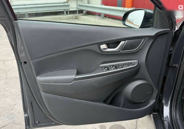 Хендай Kona, объемом двигателя 0 л и пробегом 50 тыс. км за 18500 $, фото 17 на Automoto.ua