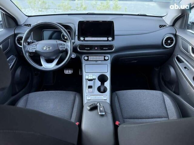 Хендай Kona, объемом двигателя 0 л и пробегом 98 тыс. км за 17200 $, фото 7 на Automoto.ua