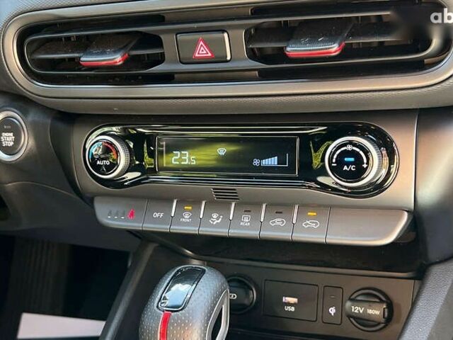 Хендай Kona, об'ємом двигуна 1.6 л та пробігом 17 тис. км за 25750 $, фото 11 на Automoto.ua