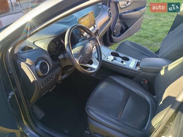 Хендай Kona, объемом двигателя 0 л и пробегом 145 тыс. км за 18700 $, фото 16 на Automoto.ua