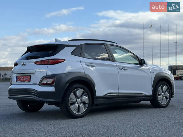Хендай Kona, об'ємом двигуна 0 л та пробігом 117 тис. км за 17500 $, фото 4 на Automoto.ua