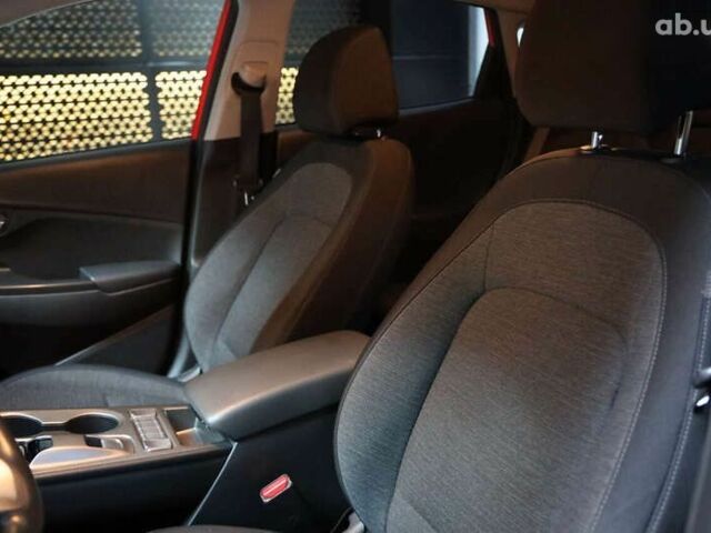 Хендай Kona, об'ємом двигуна 0 л та пробігом 53 тис. км за 17500 $, фото 17 на Automoto.ua